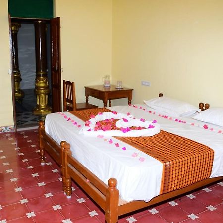 Chettinad Manor Hotel Kānādukāttān Buitenkant foto